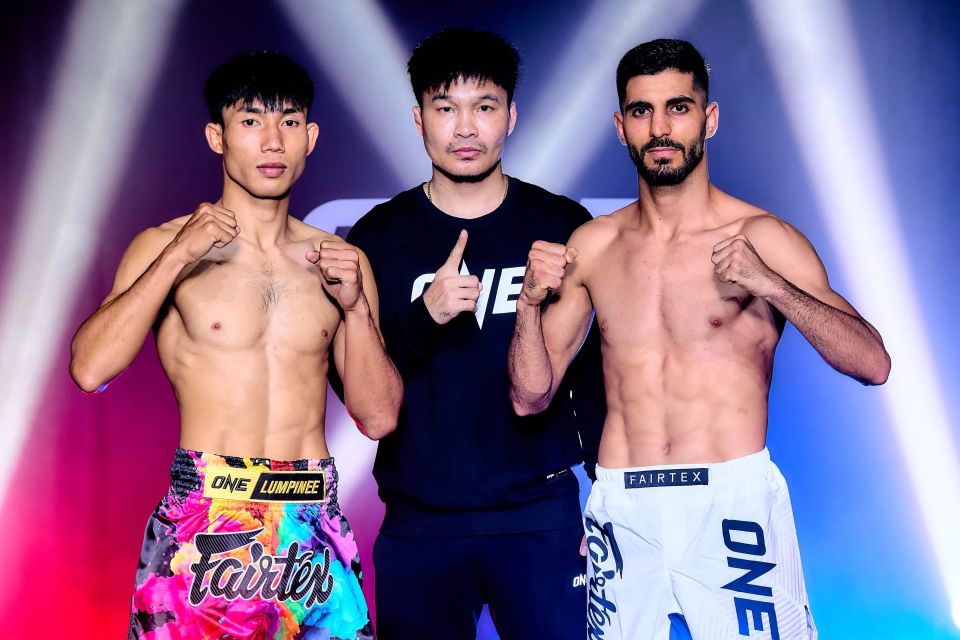 绩闻名, 磅泰拳首秀