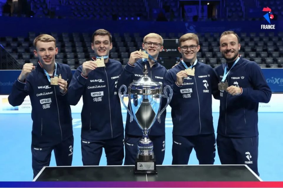 坛新历史, 资格 坛新历史, 资格